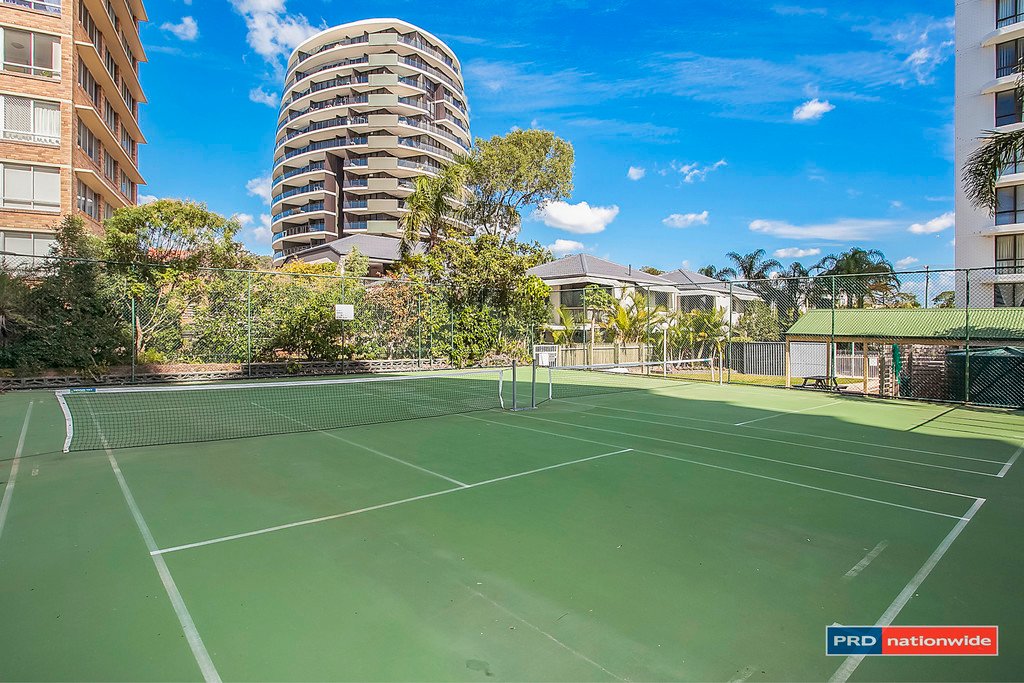6/30-40 The Esplanade BURLEIGH HEADS 13