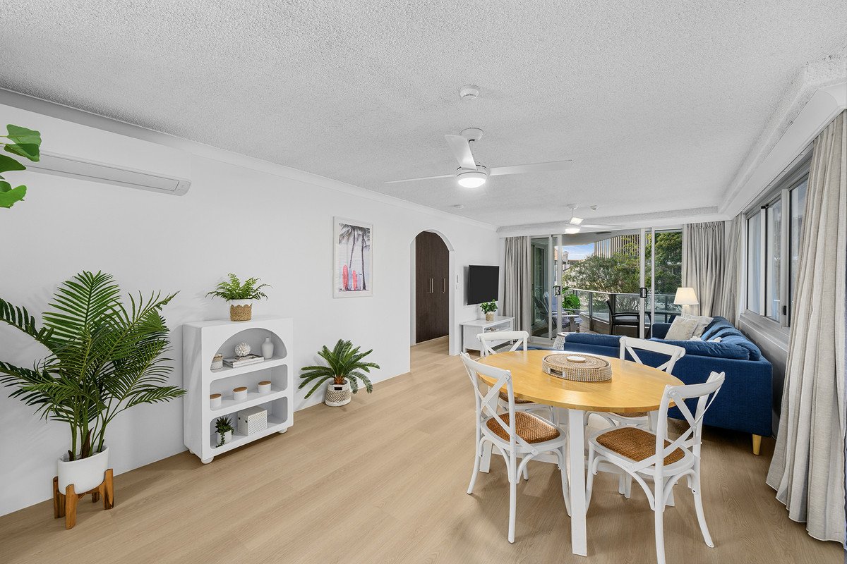 6/30-40 The Esplanade Burleigh Heads 9