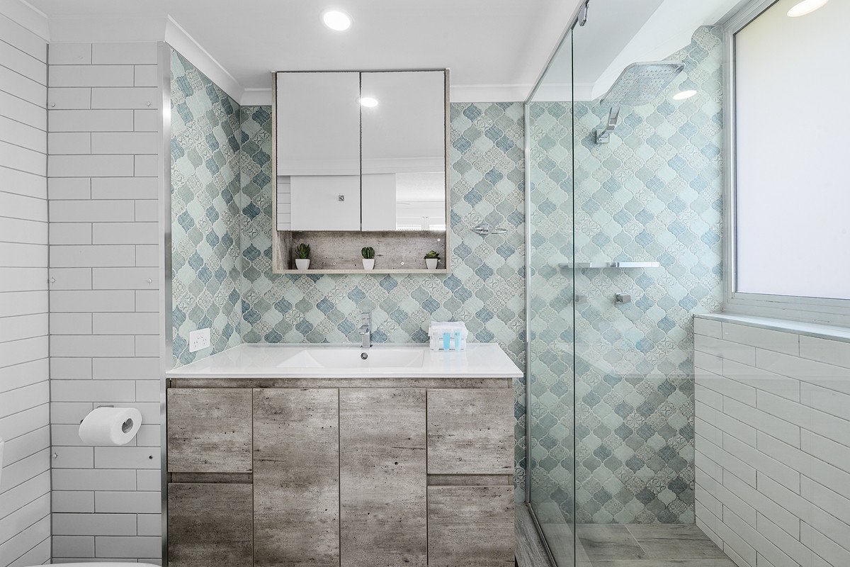 6/30-40 The Esplanade Burleigh Heads 11