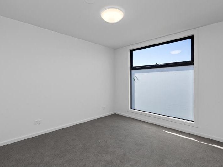 Gallery: 6/30 Clive Street