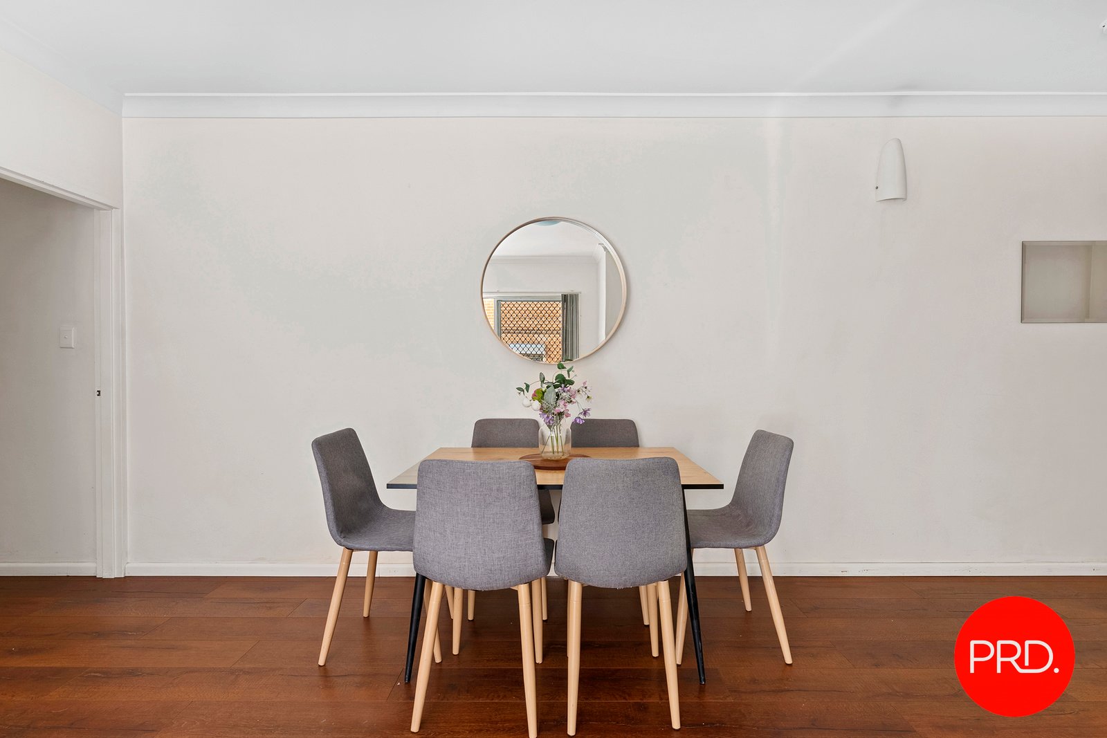 6/30 Gloucester Road HURSTVILLE 9