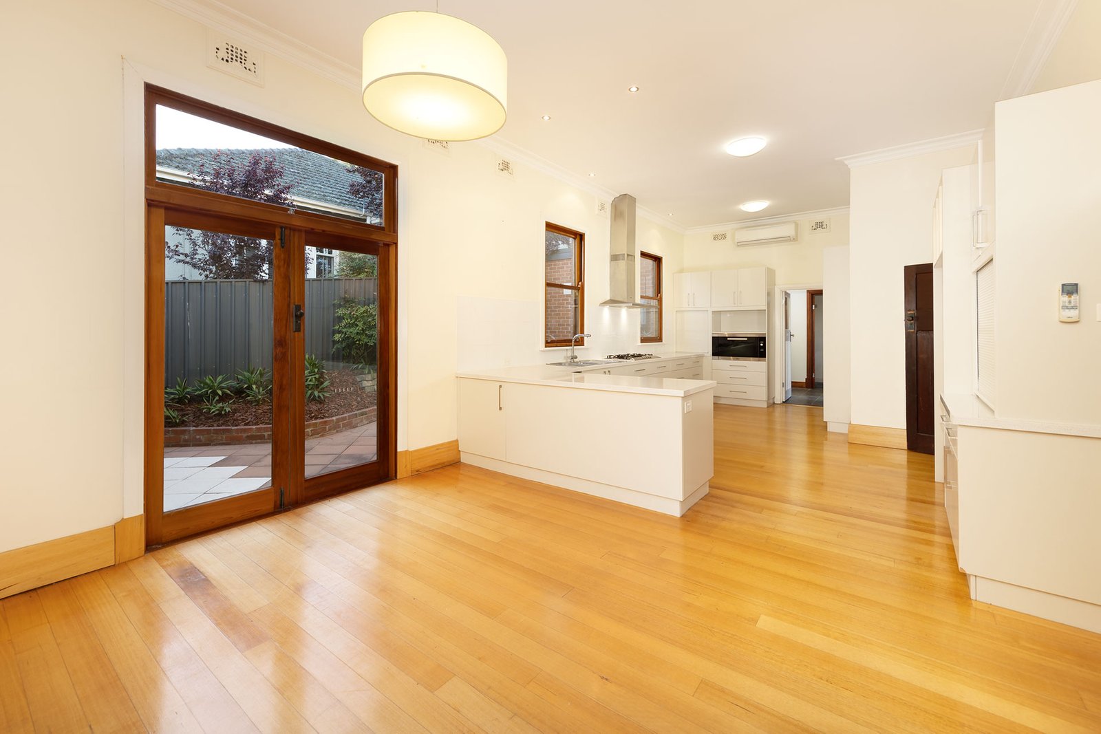 630 Wyse Street ALBURY 9