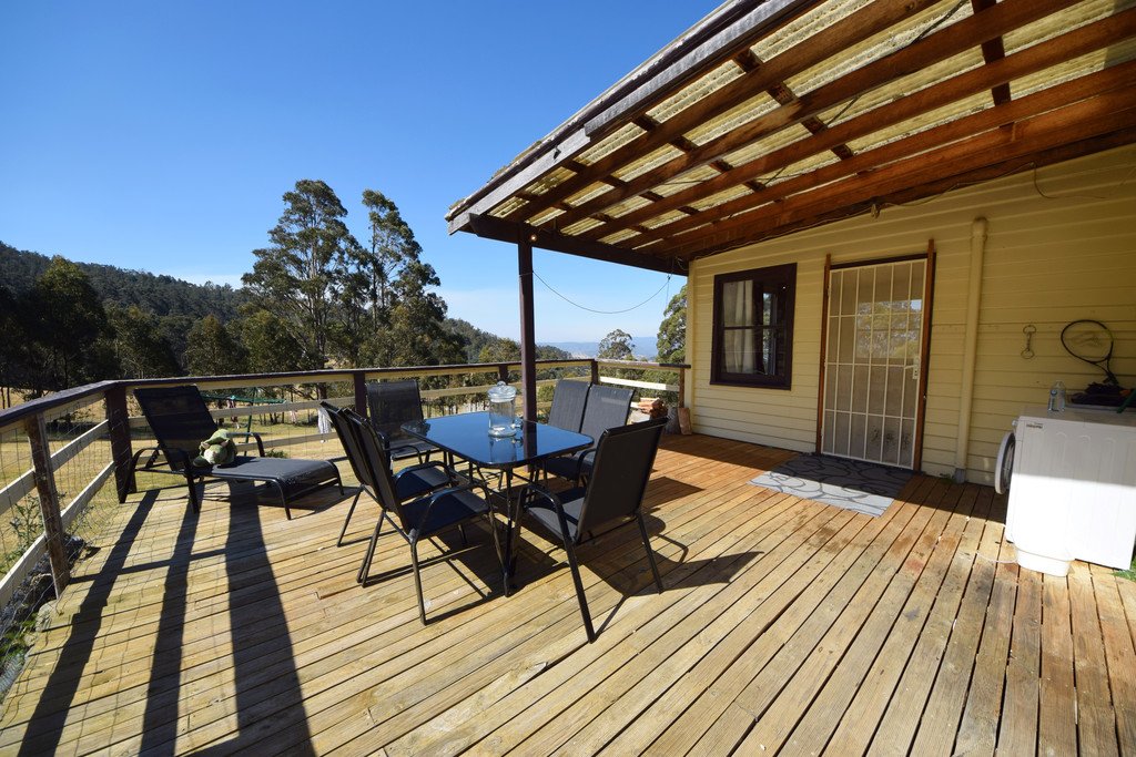 630 Yarlington Road COLEBROOK 5