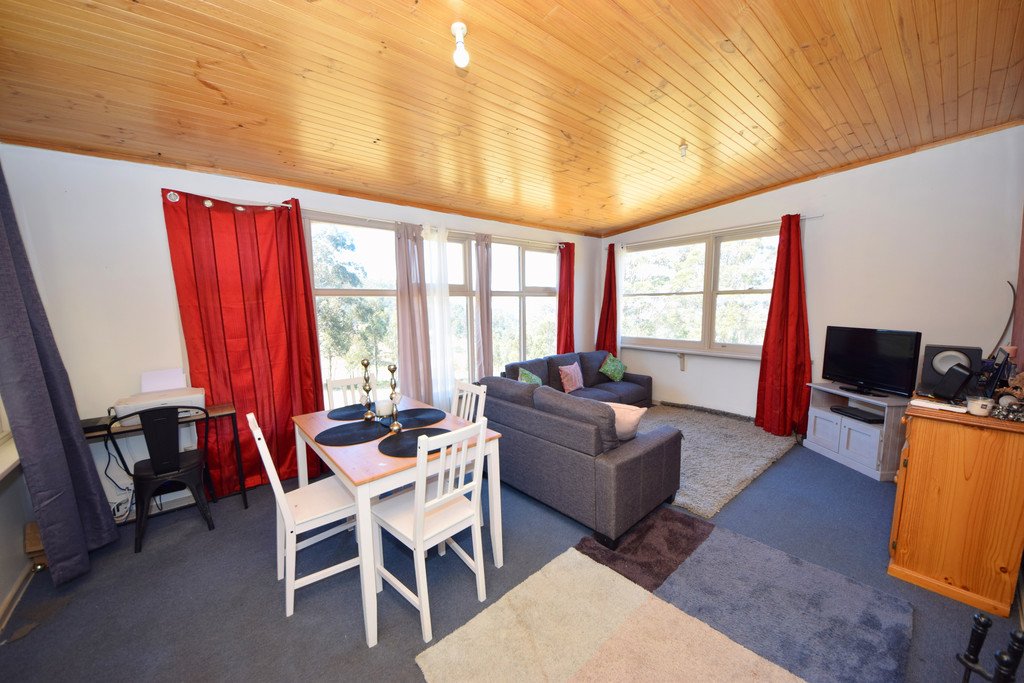 630 Yarlington Road COLEBROOK 8