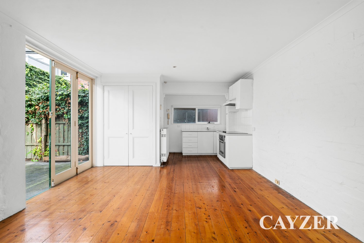 Gallery: 6/307 Richardson Street