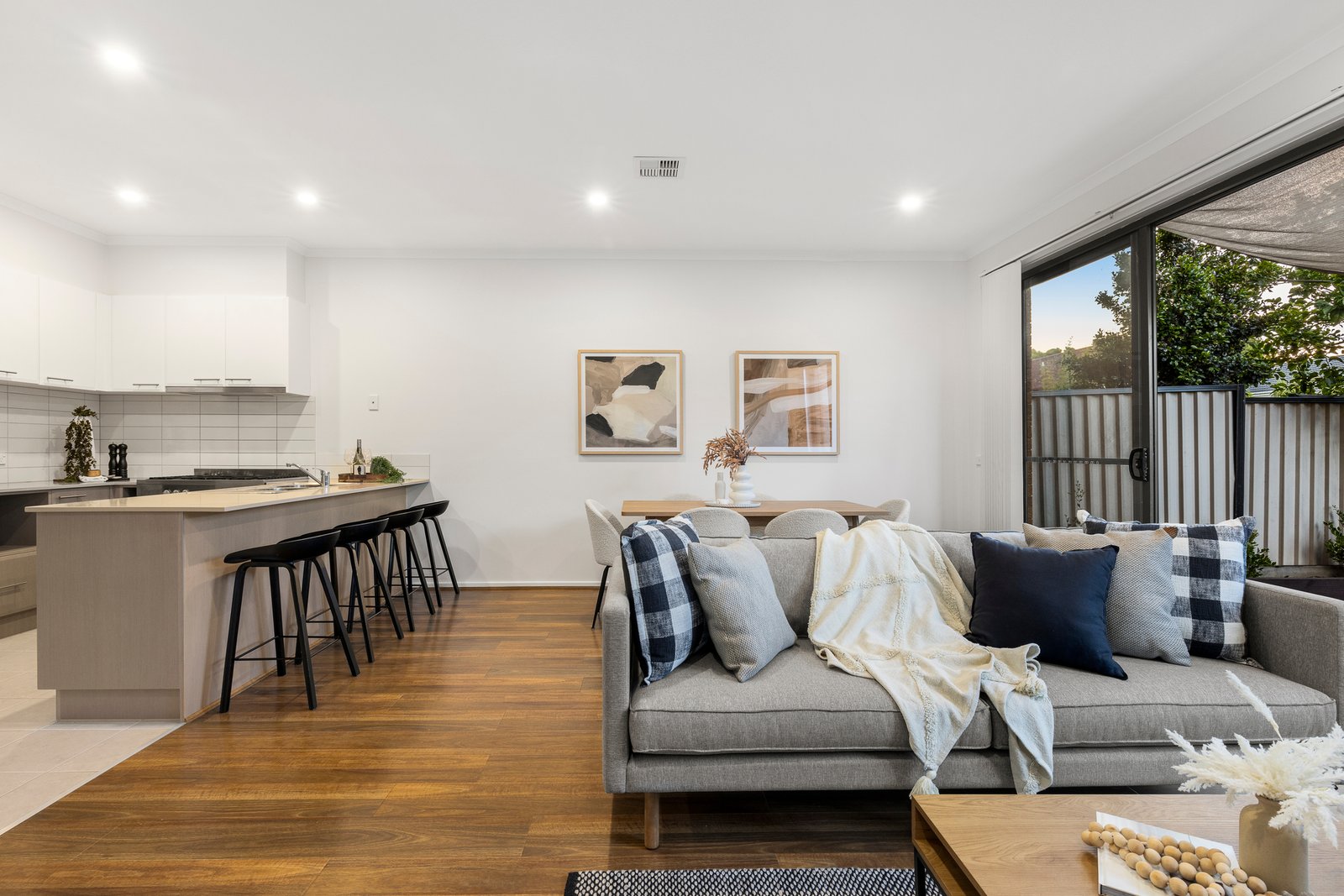 Gallery: 6/31-35 Wickham Road