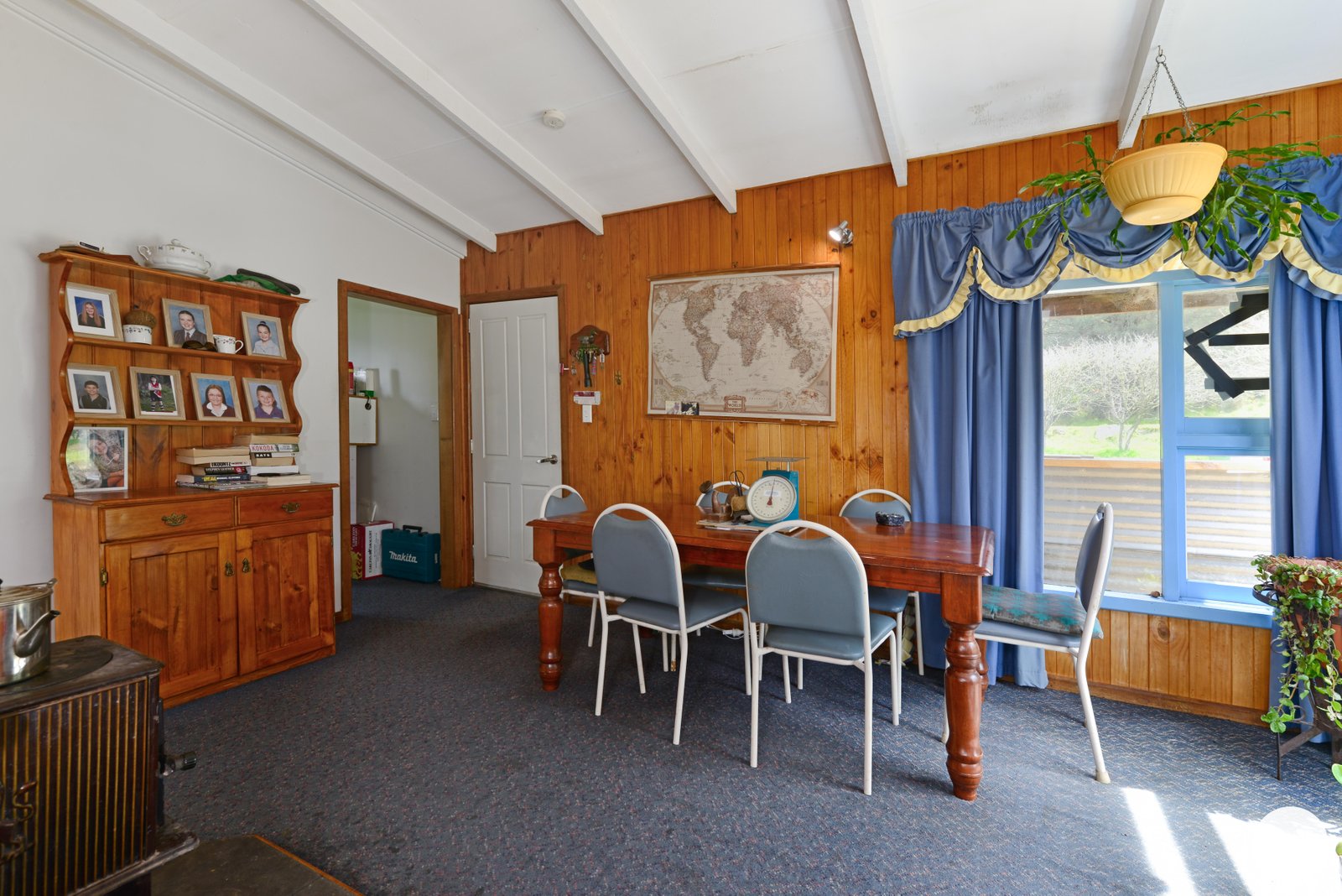 631 Lower Swamp Road LACHLAN 10