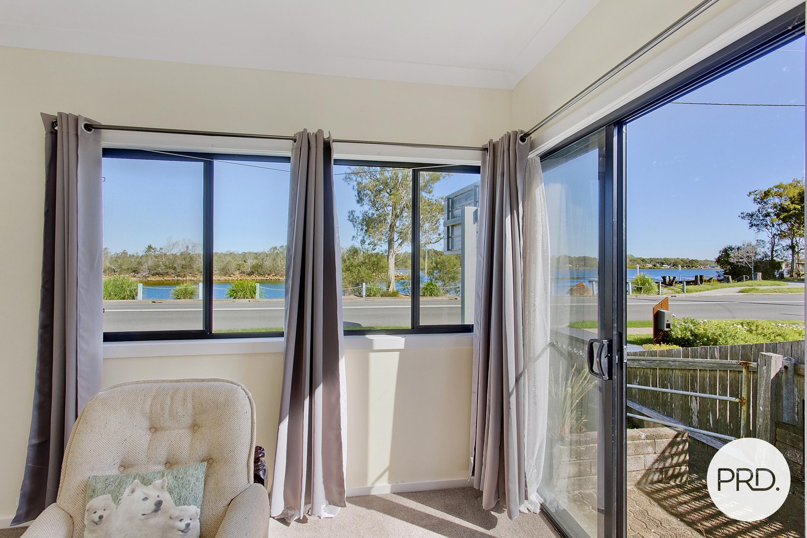 631 Ocean Drive NORTH HAVEN 9