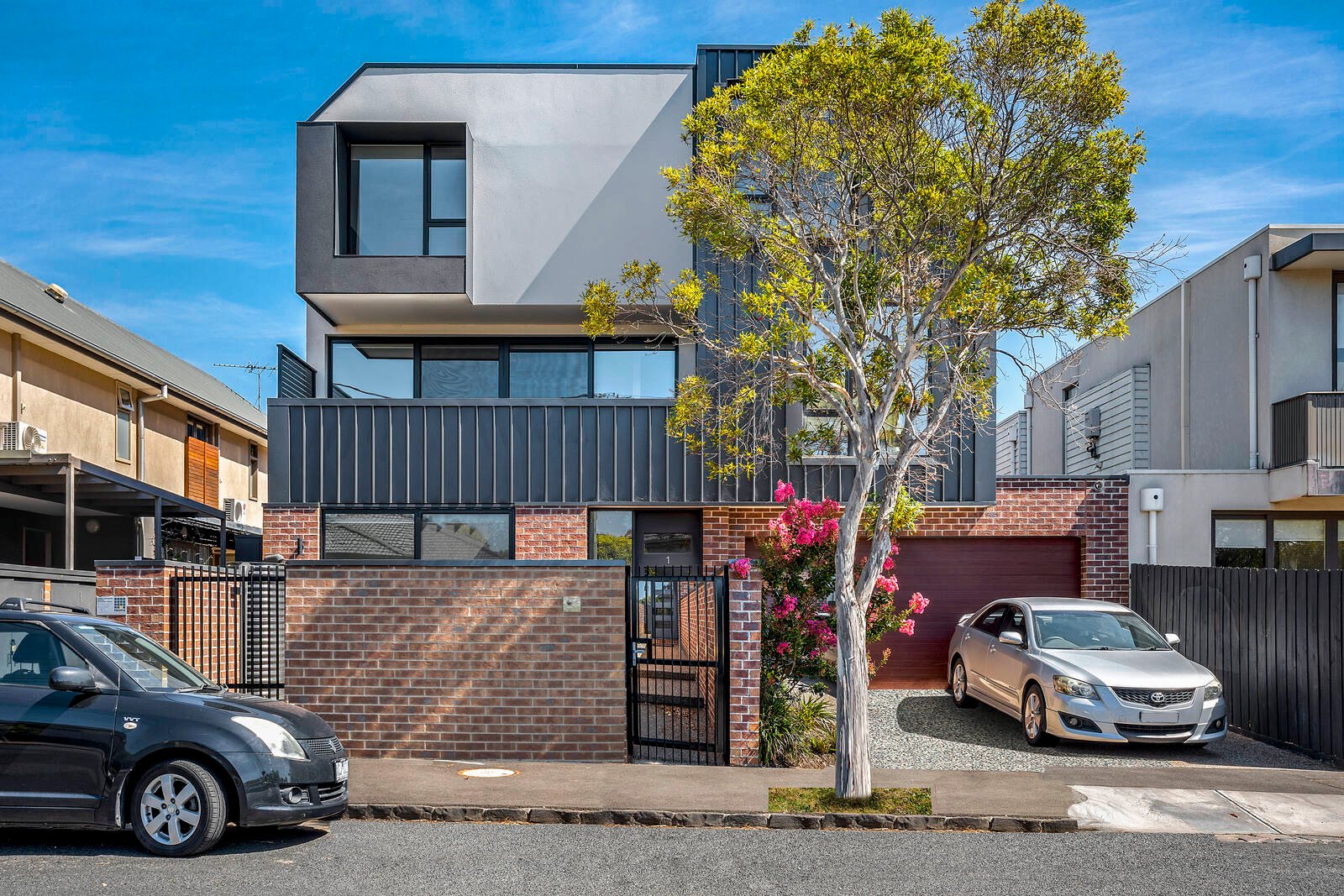 Real Estate and Property in 6/31 The Avenue, St Kilda East, VIC