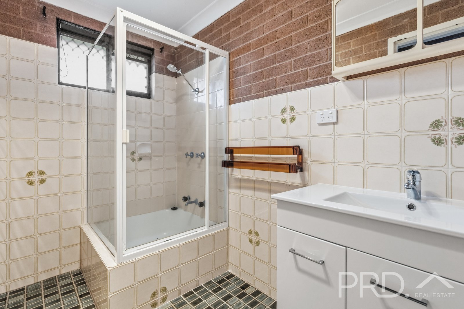 6/32-34 Bundara Crescent TUMUT 8