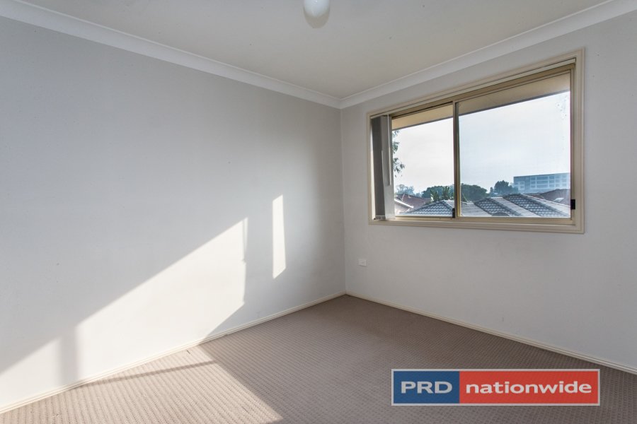 6/32 McNaughton Street JAMISONTOWN 8