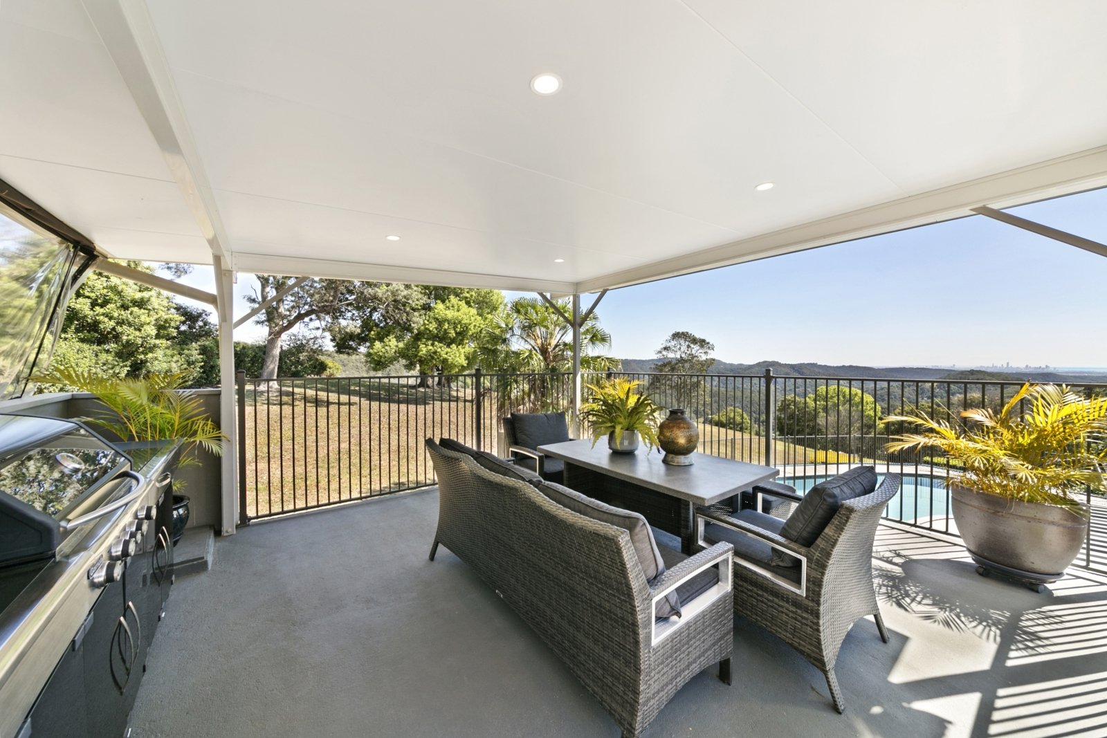 632 Trees Road TALLEBUDGERA 6