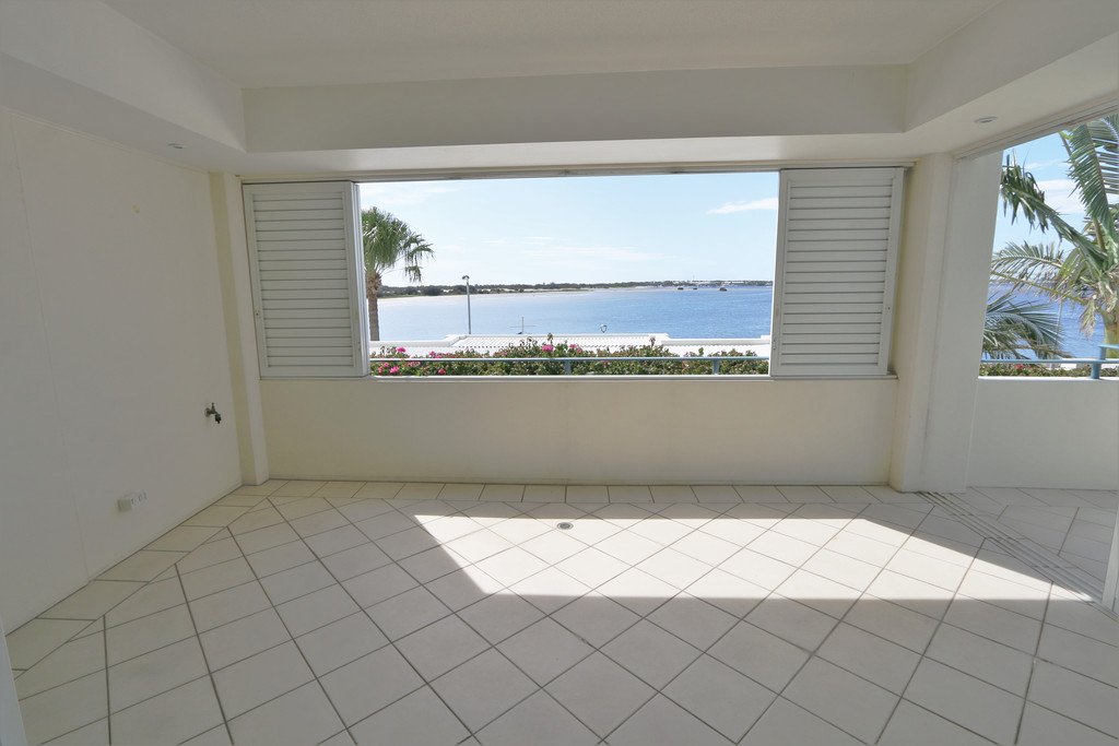 6/326-342 Marine Parade LABRADOR 3