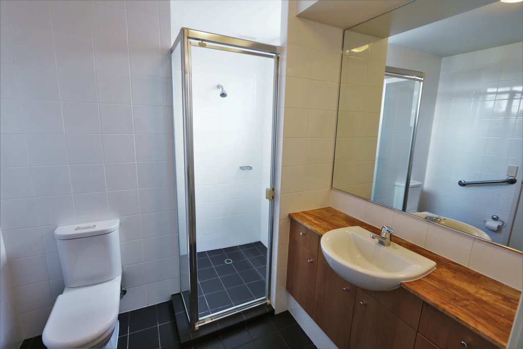 6/326-342 Marine Parade LABRADOR 13