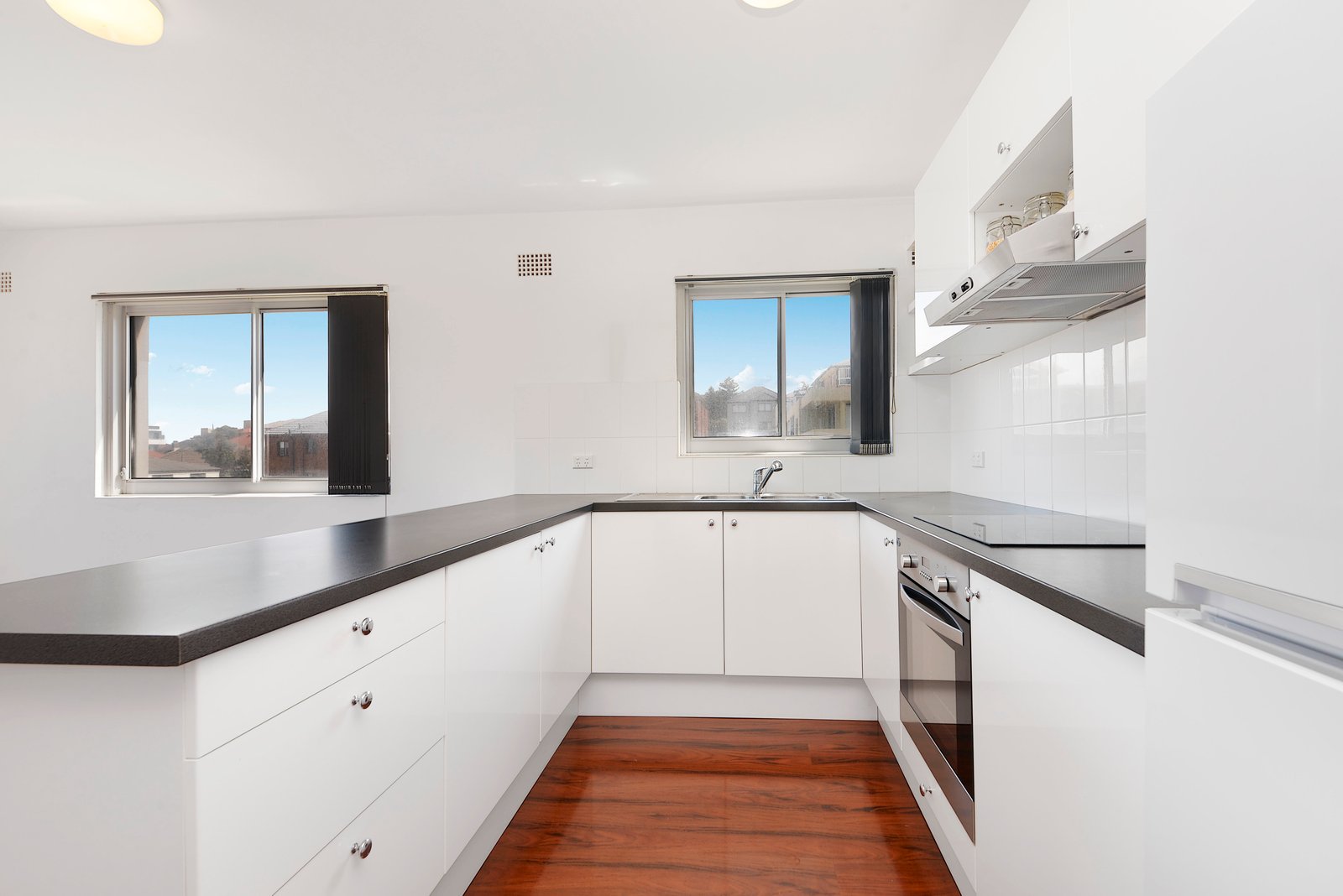 6/33 Bond Street MAROUBRA 2