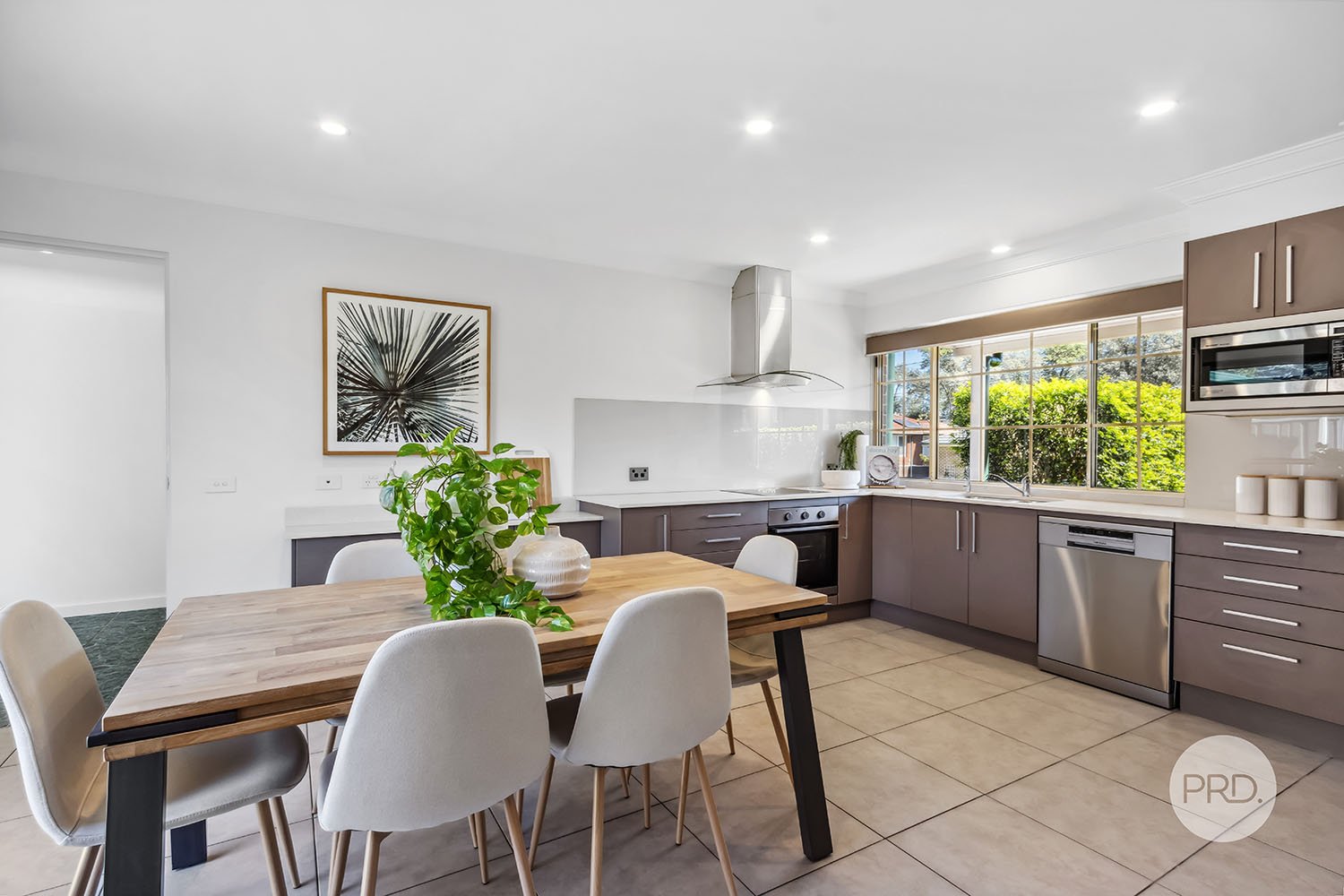 6/33 Kerrie Crescent PEAKHURST 5