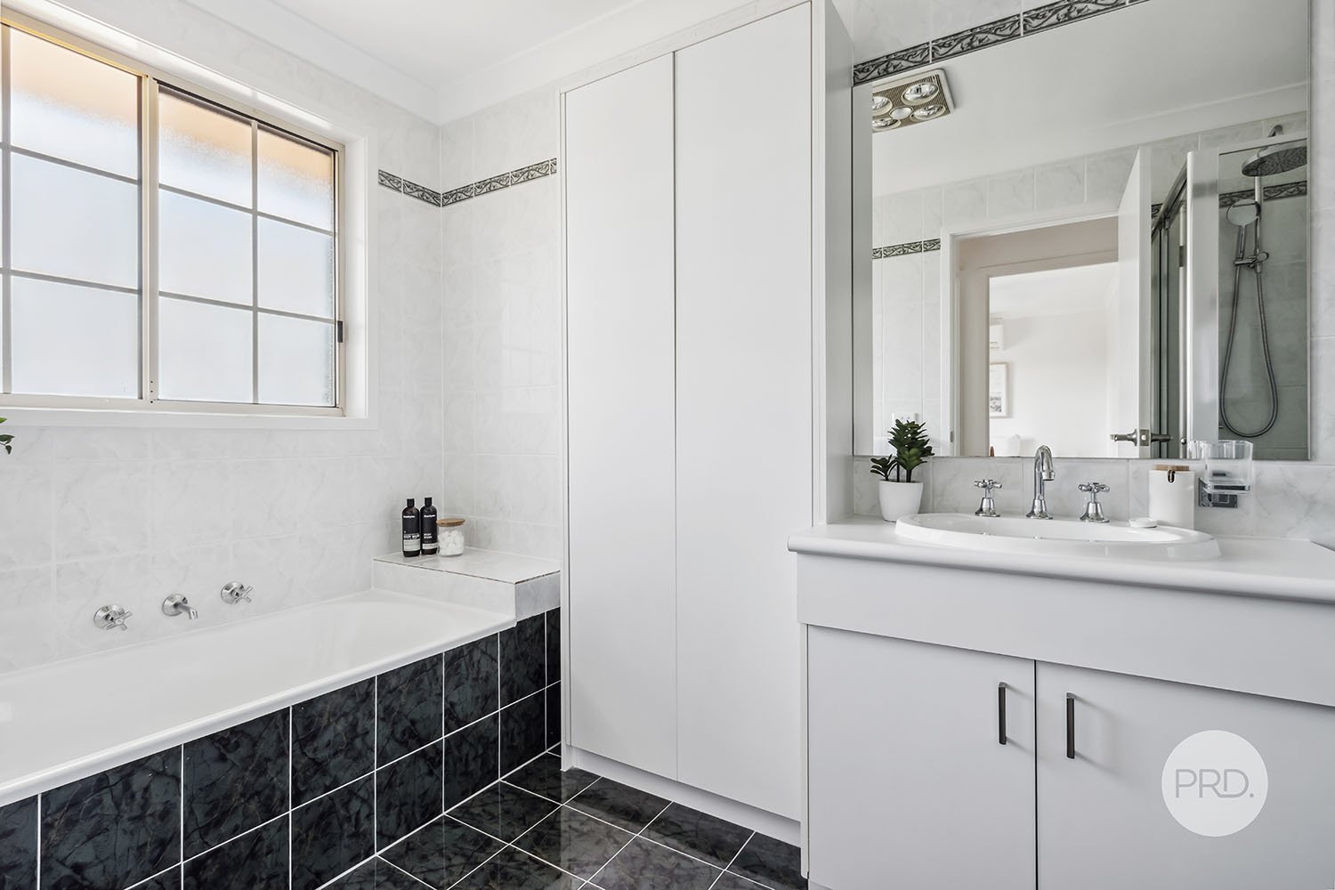 6/33 Kerrie Crescent PEAKHURST 10