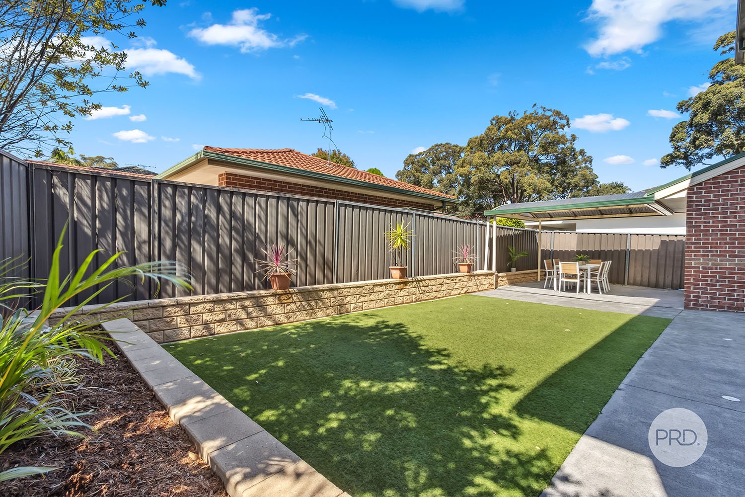 6/33 Kerrie Crescent PEAKHURST 12