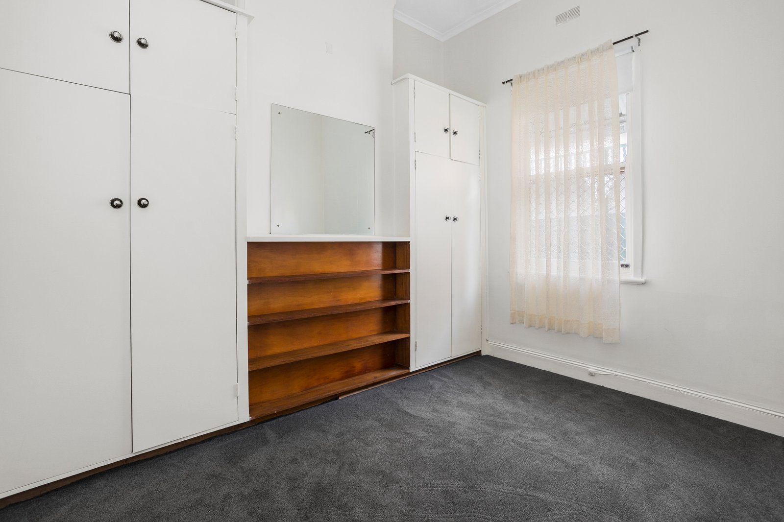 Gallery: 633 Park Street