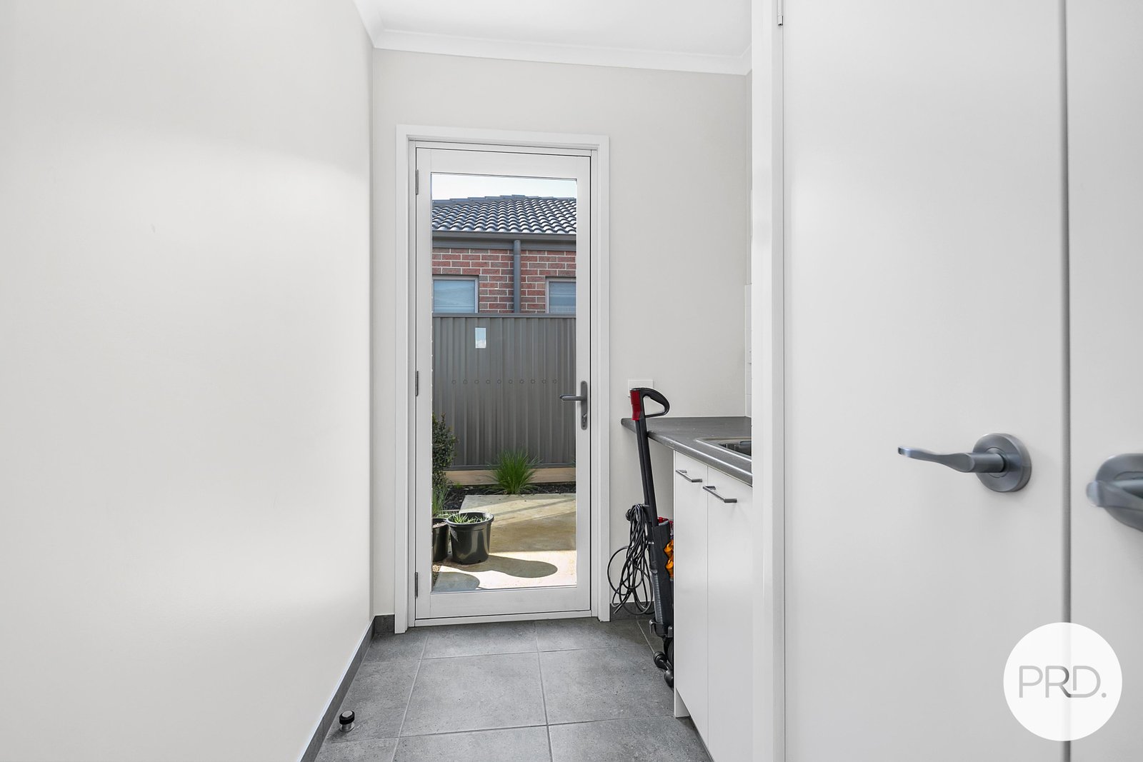 6/33 Tremain Drive LUCAS 11