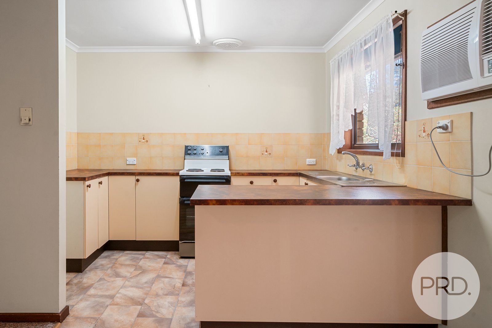 6/33 Wren Street MOUNT AUSTIN 3