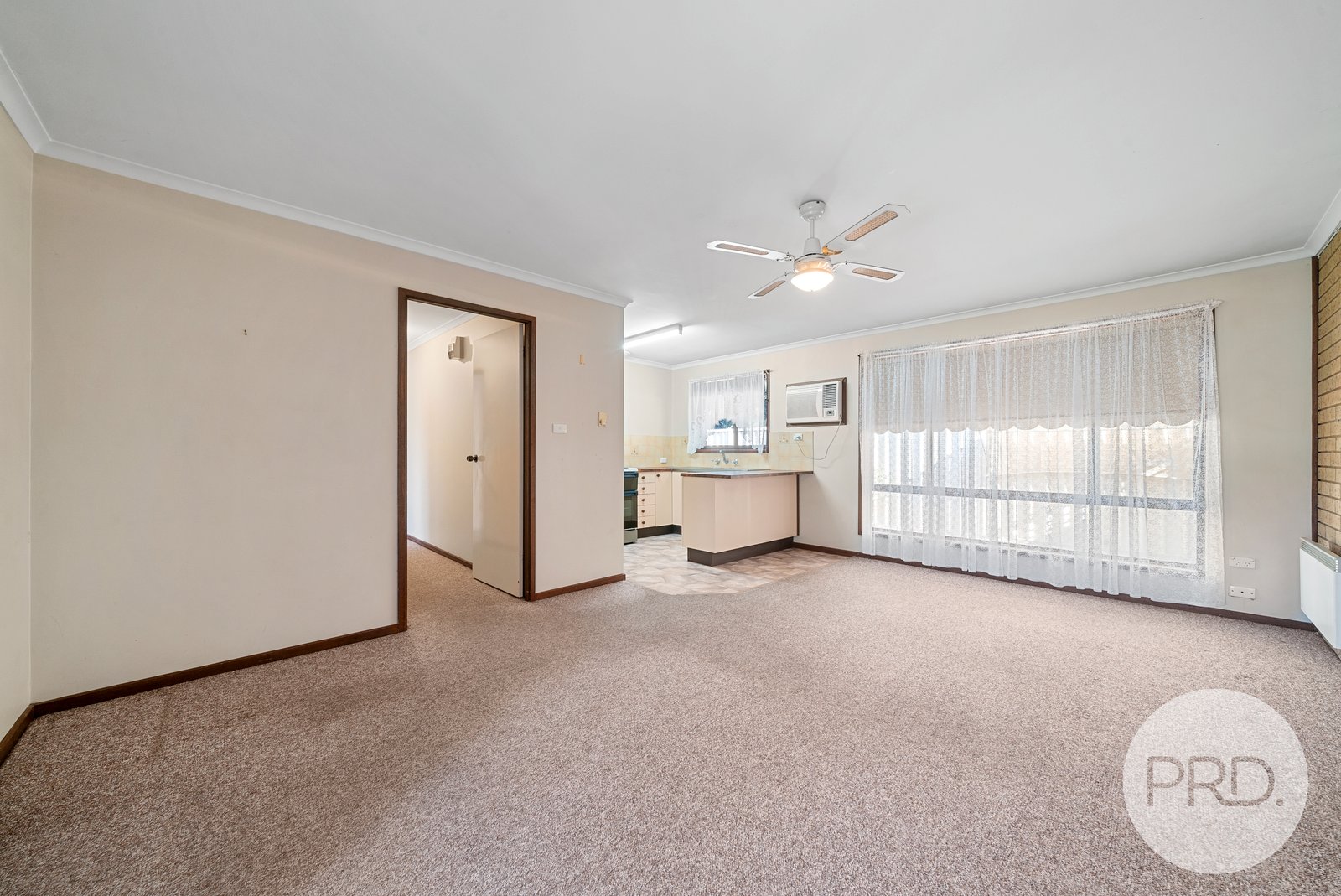 6/33 Wren Street MOUNT AUSTIN 4