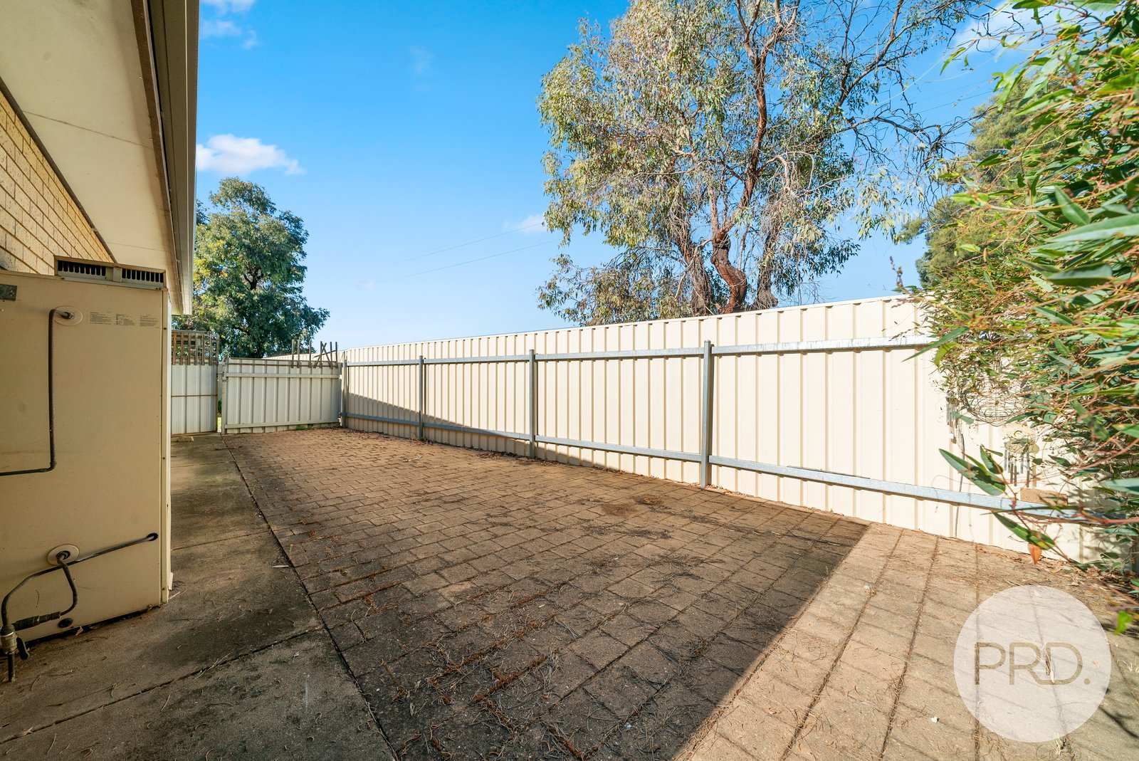 6/33 Wren Street MOUNT AUSTIN 11
