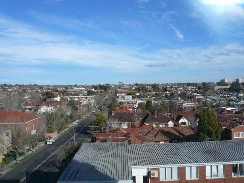 Gallery: 63/390 Toorak Road
