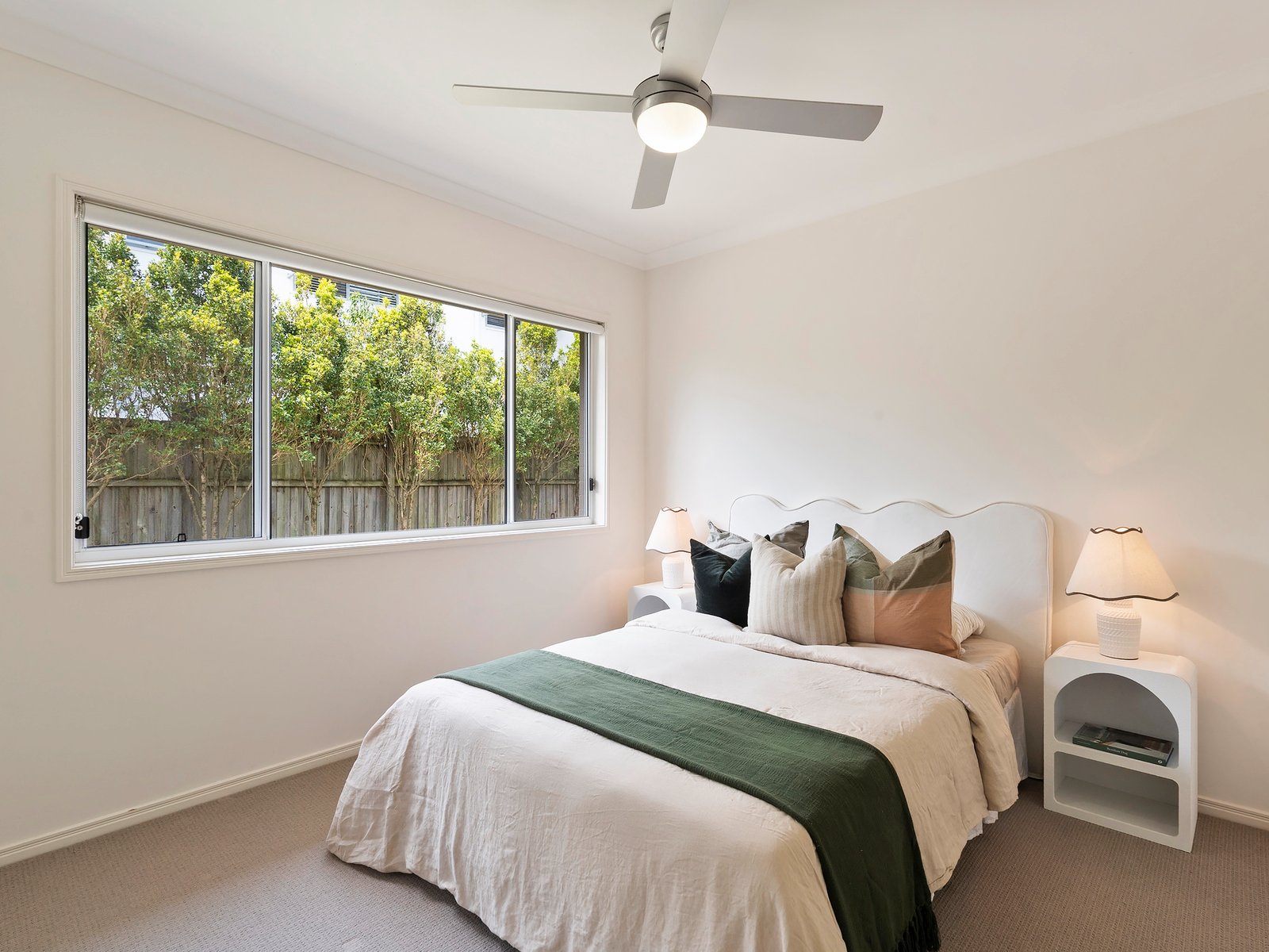 634 Casuarina Way CASUARINA 13