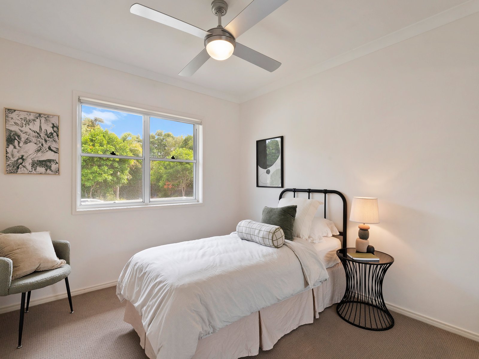 634 Casuarina Way CASUARINA 17