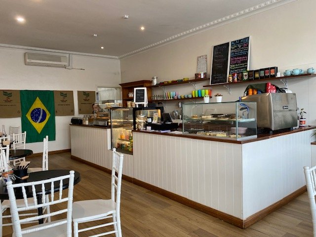 Gallery: 634 North Road