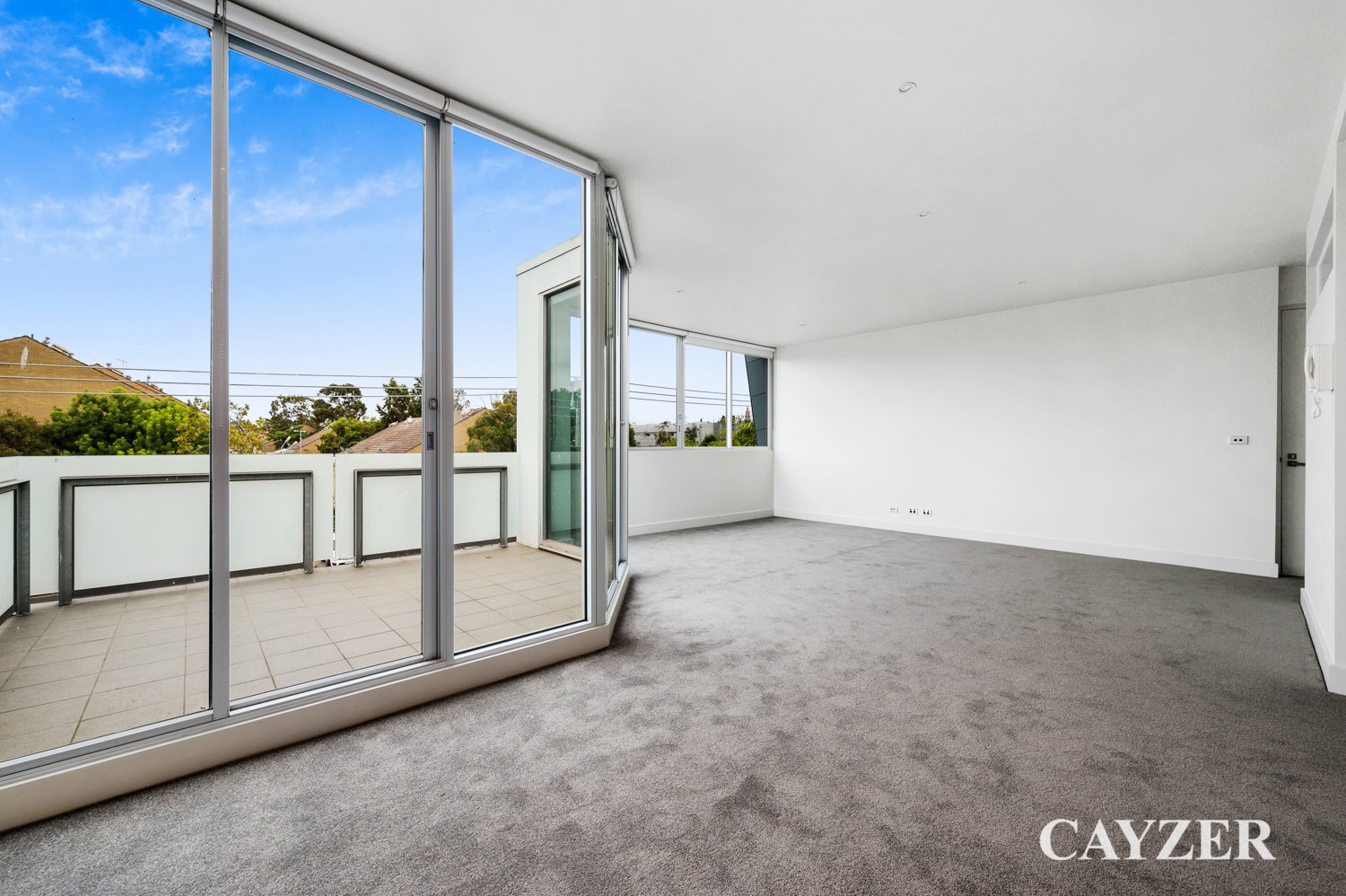 Gallery: 6/341-345 Moray Street
