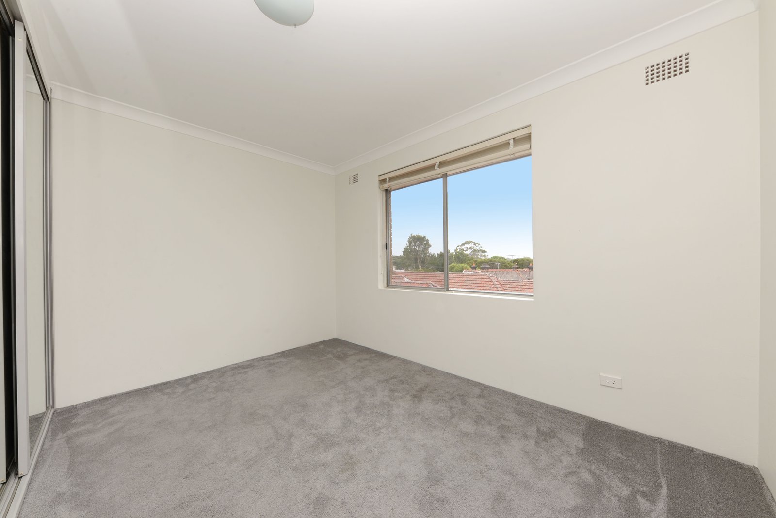 6/35-37 Pile Street MARRICKVILLE 4