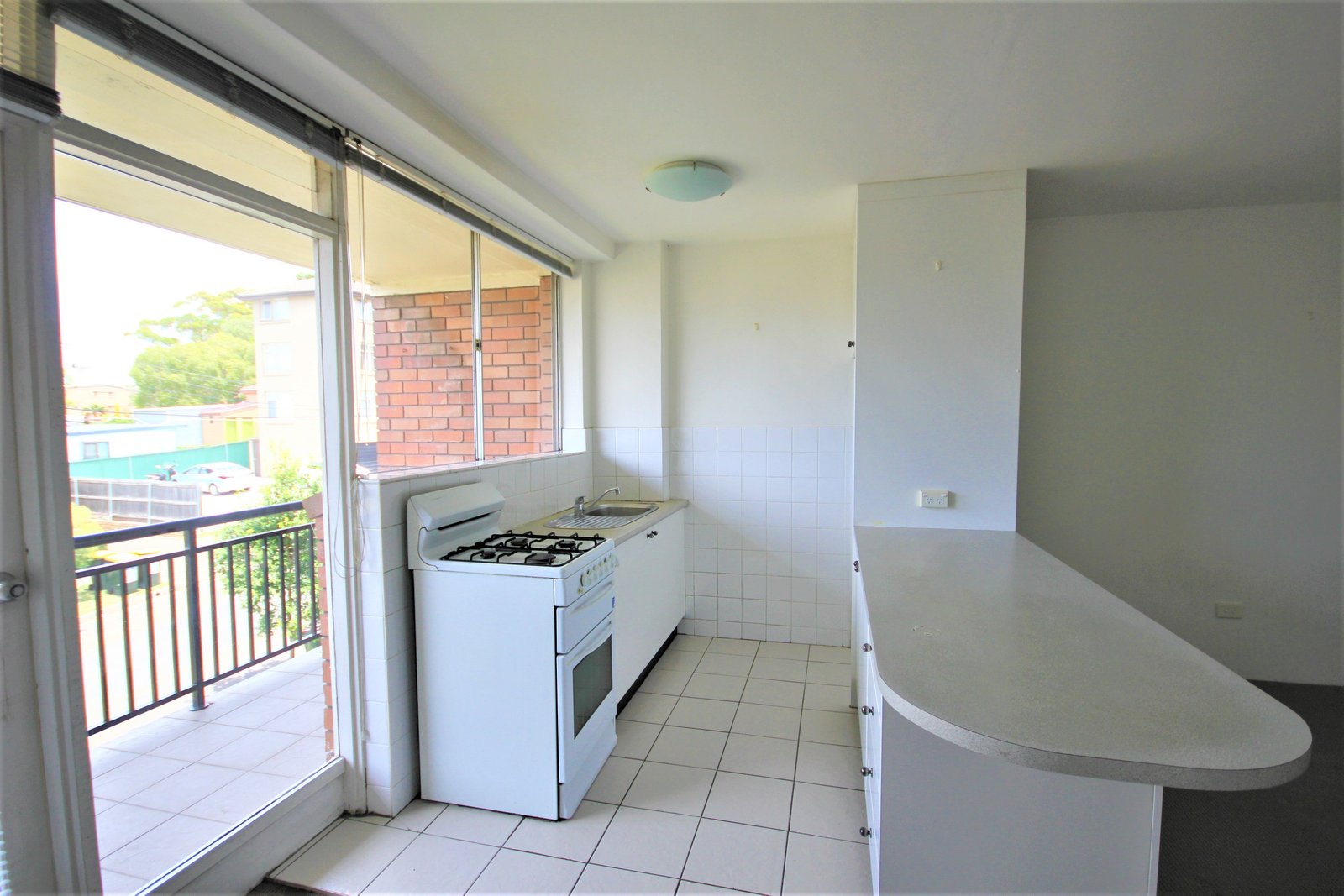 6/35 Brittain Crescent HILLSDALE 3