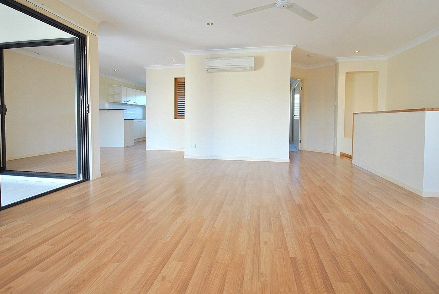 6/35 Harley Street LABRADOR 3