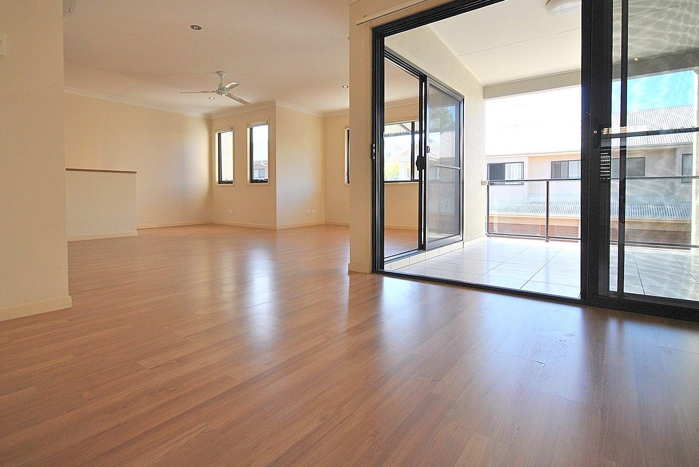 6/35 Harley Street LABRADOR 4