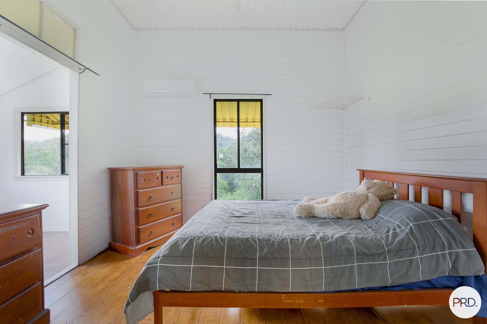 635 Middle Creek Road SARINA 15