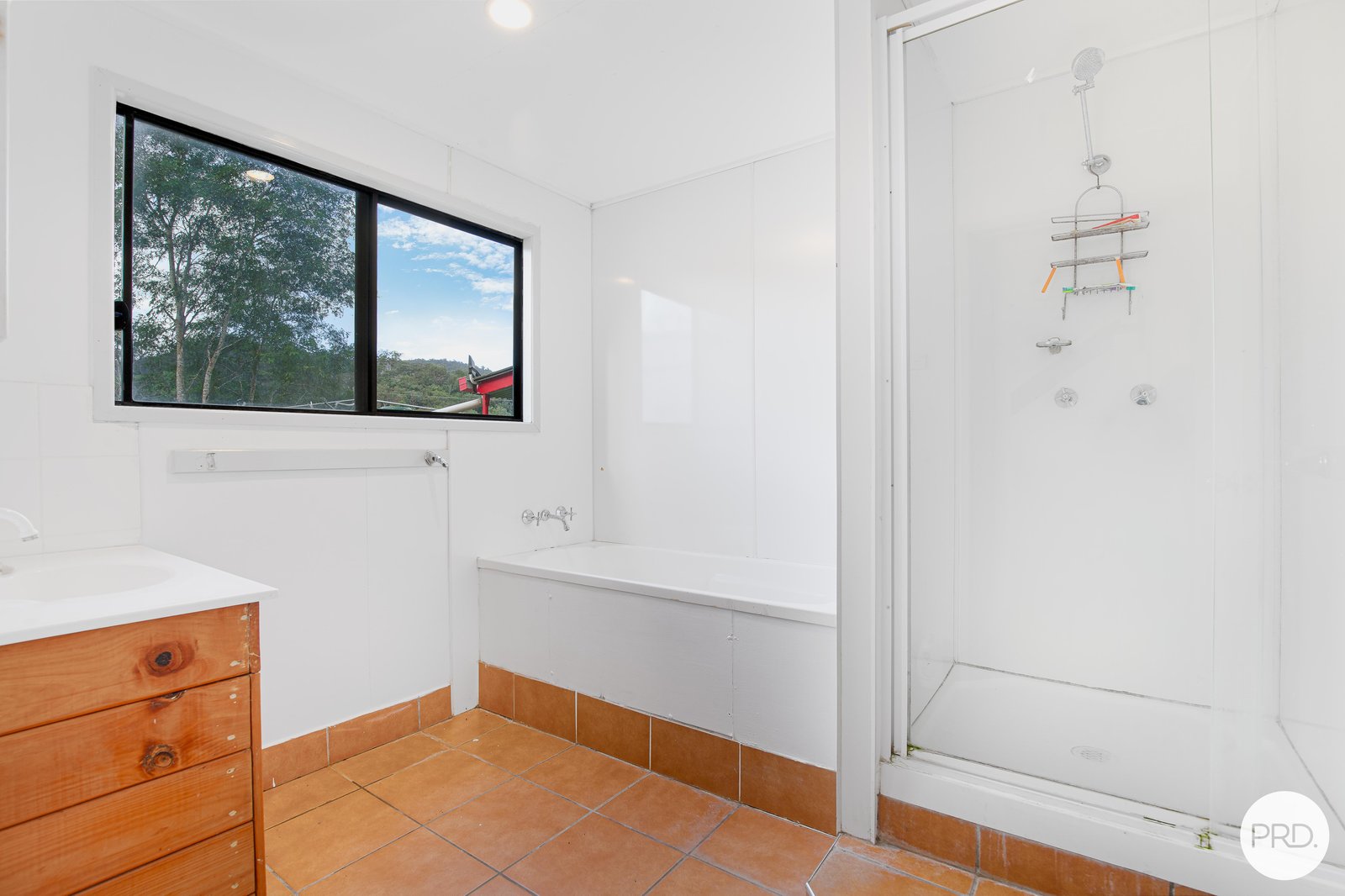 635 Middle Creek Road SARINA 17