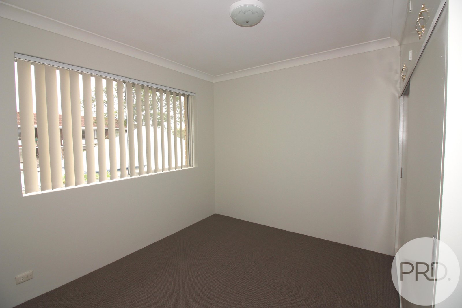 6/35 Miles Street CLAYFIELD 9