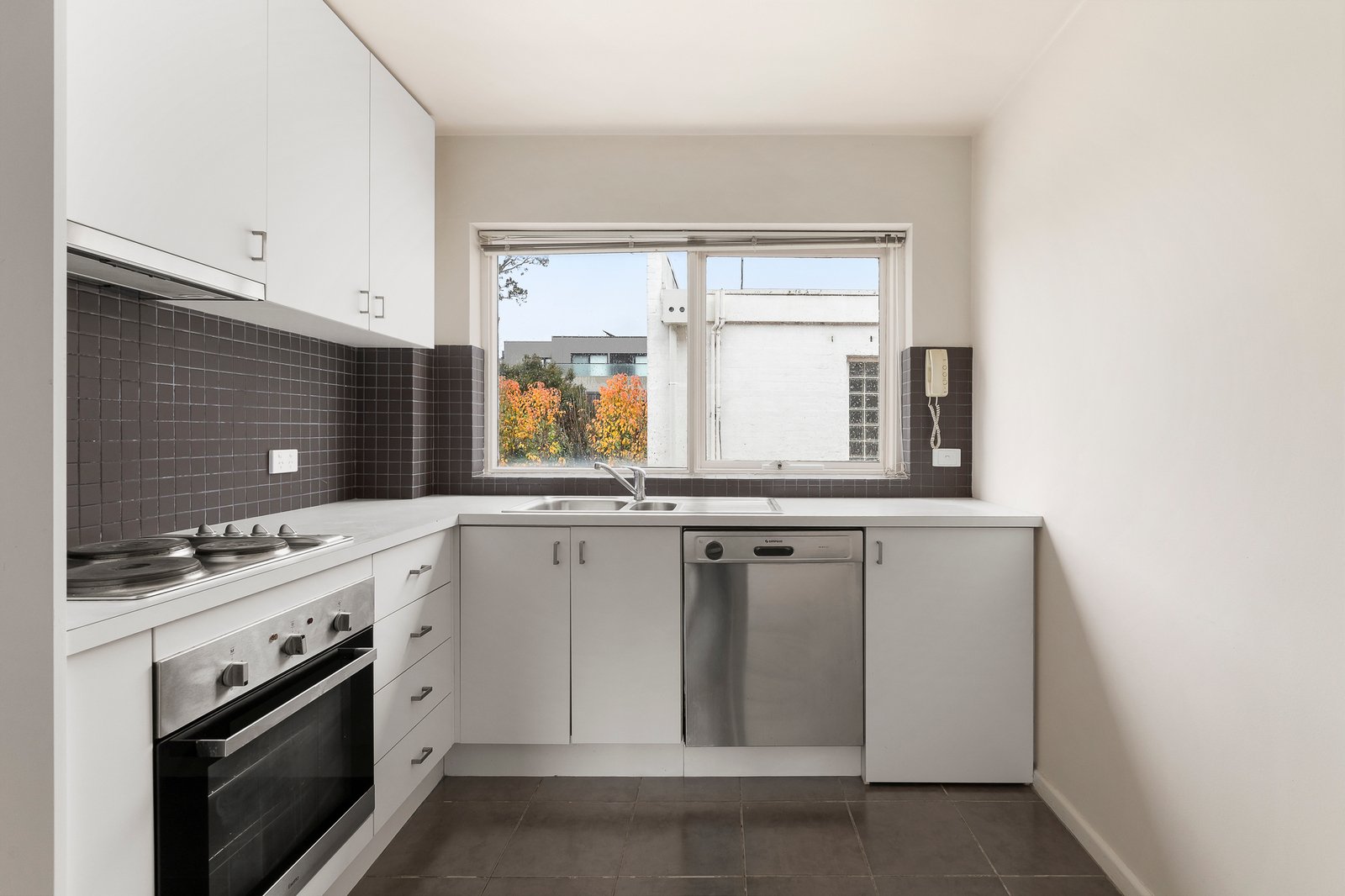 6/36 Auburn Grove, Hawthorn East, 3123