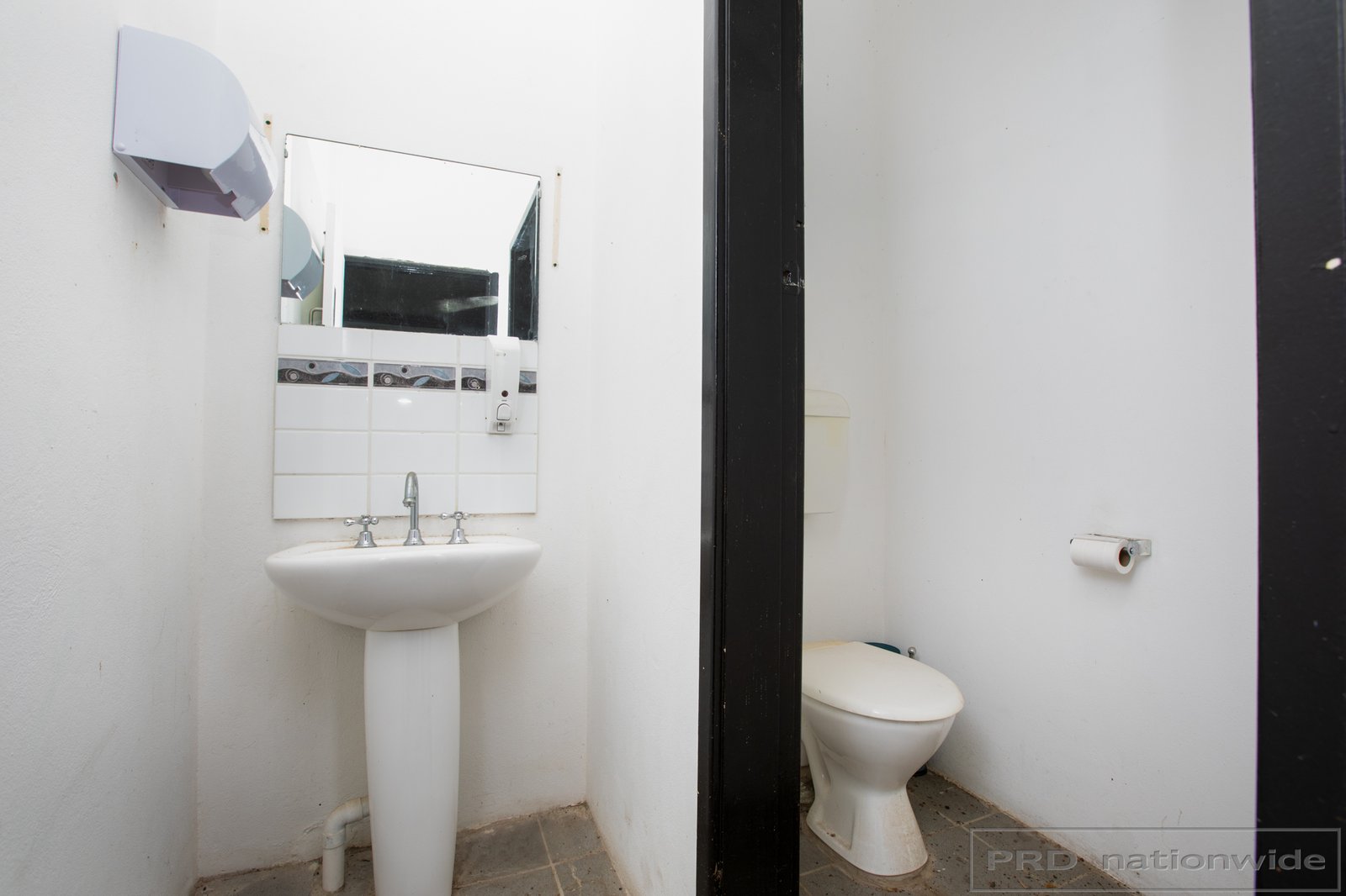 636 Kookaburra Parade WOODBERRY 7