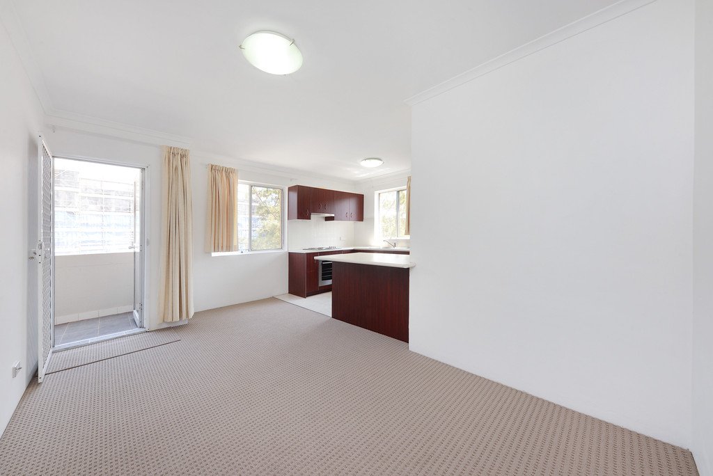 6/36 Rhodes Street HILLSDALE 4