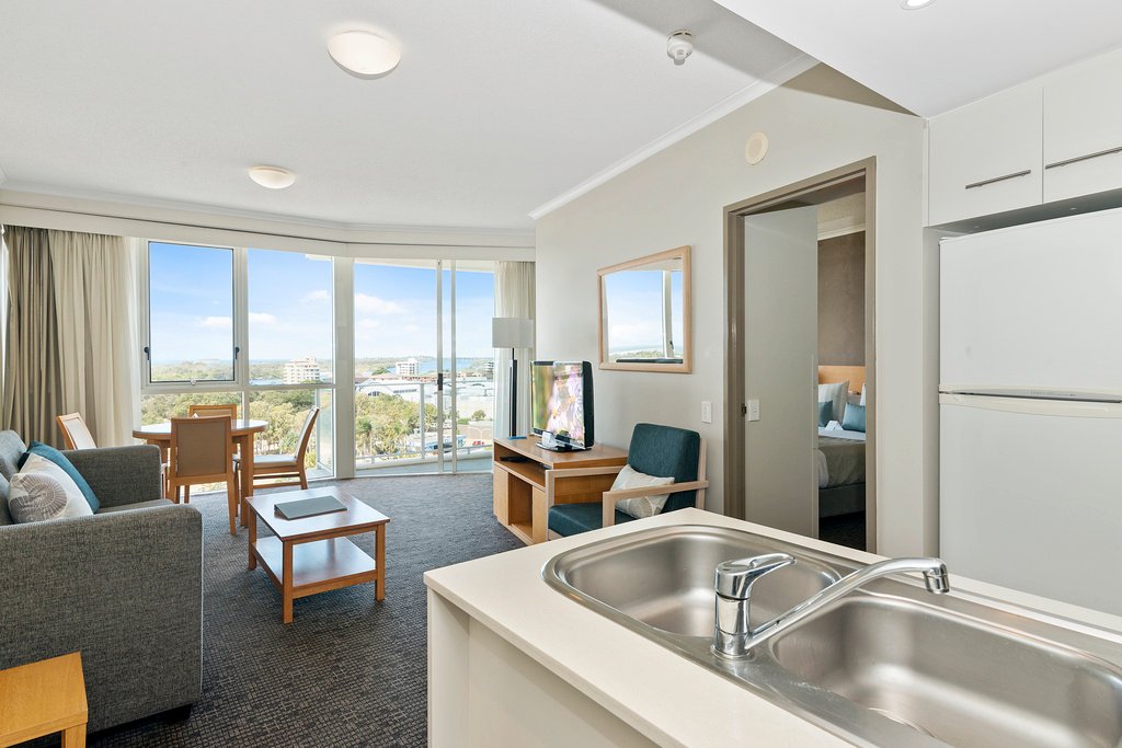 636/4 Stuart Street TWEED HEADS 2