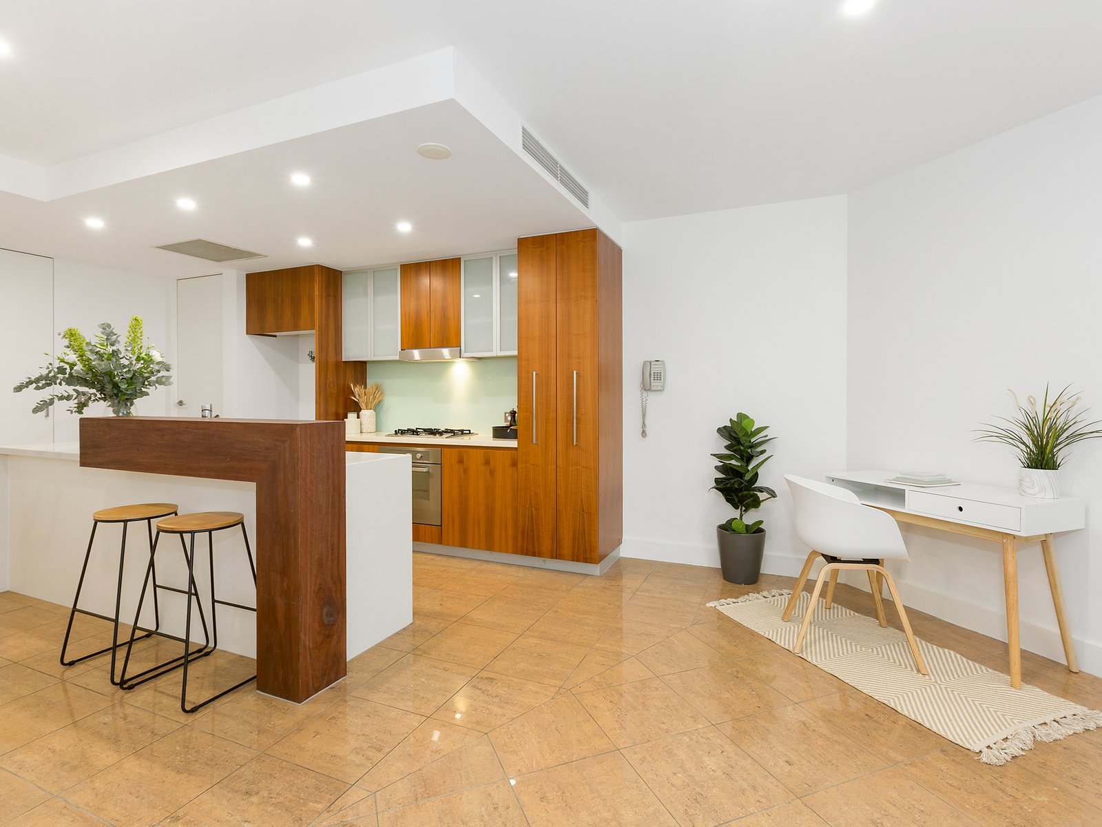 63/685-707 Casuarina Way CASUARINA 3