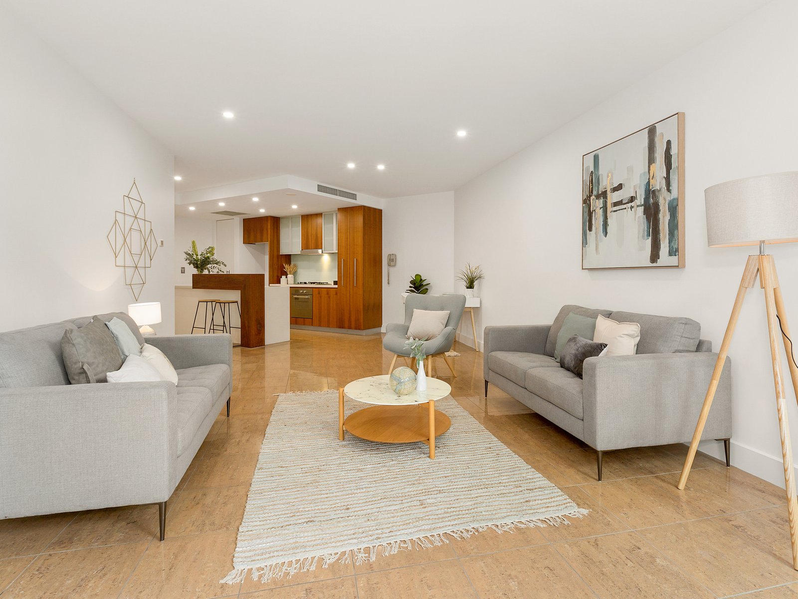63/685-707 Casuarina Way CASUARINA 5