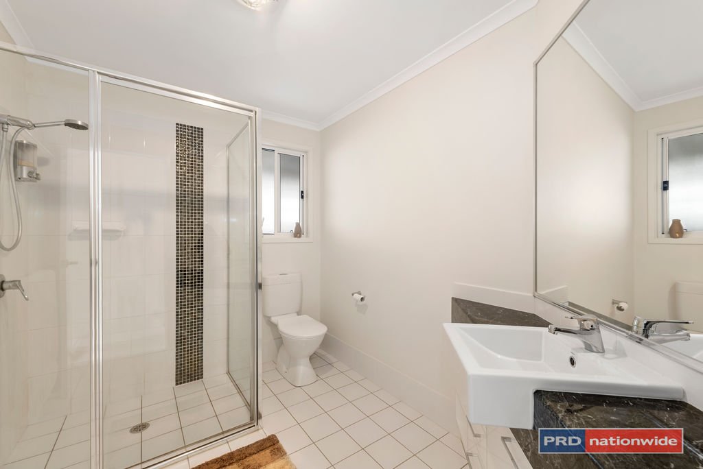 6/369 Pine Creek Way BONVILLE 11