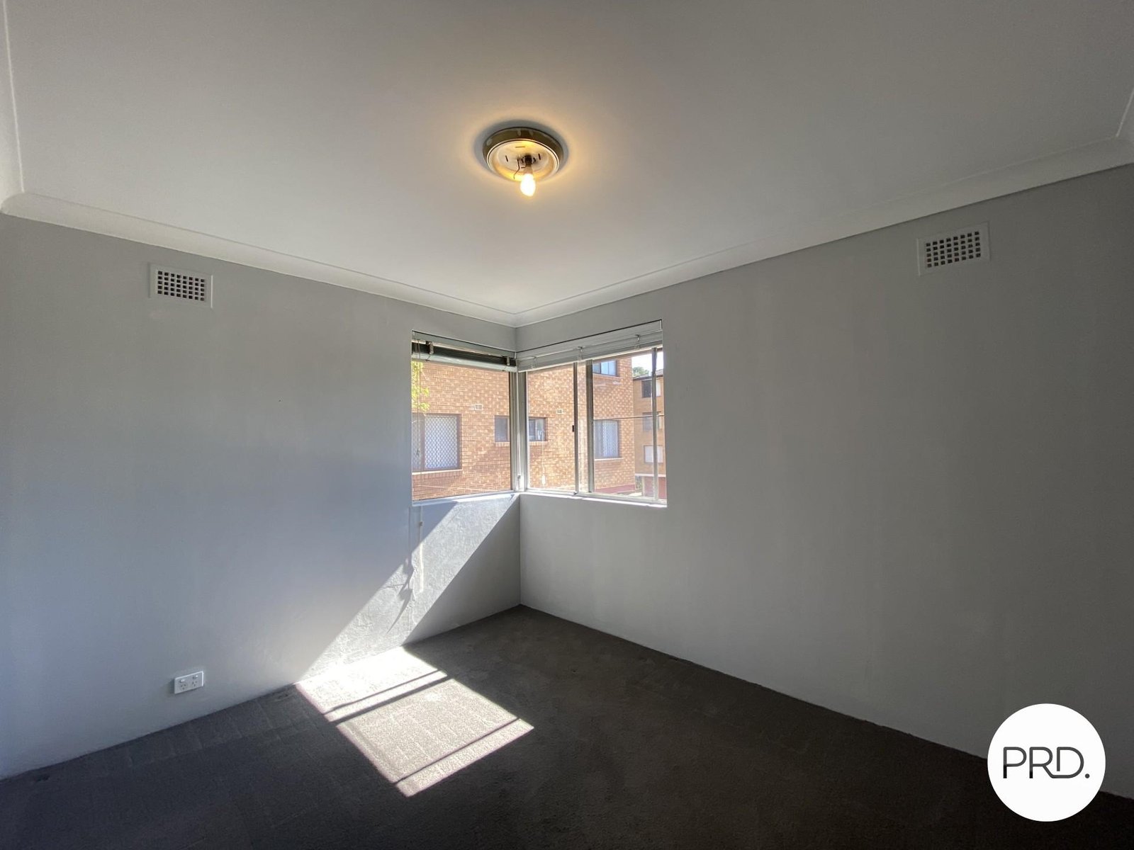 6/37 Bathurst Street LIVERPOOL 5