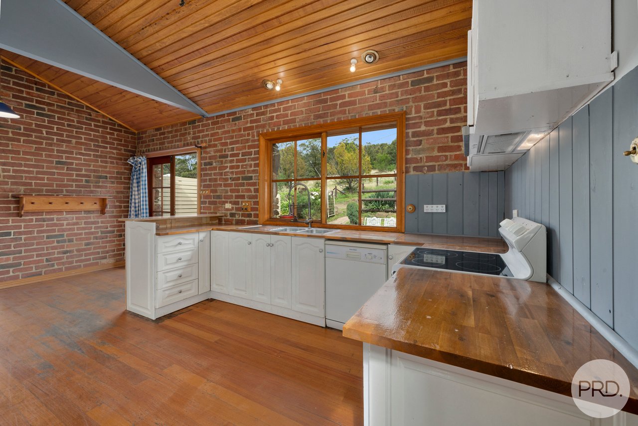 637 Delmore Road WATTLE HILL 4