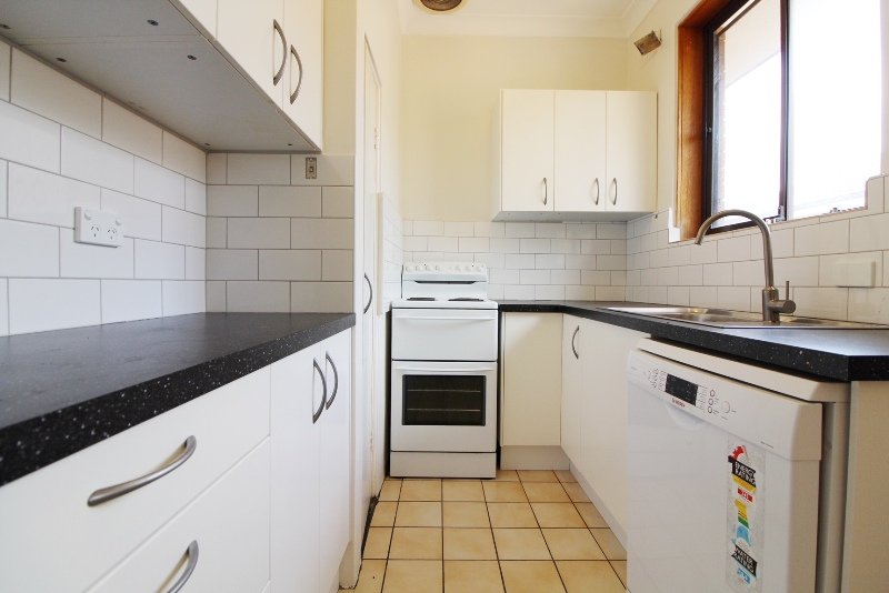 6/37 Flint Street HILLSDALE 2