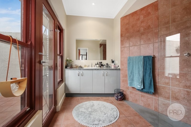 637 Sackville Street ALBURY 7